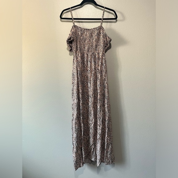 MAGNOLIA SKY- Leopard Print Flowy Lightweight Maxi Dress Size L - Picture 2 of 5